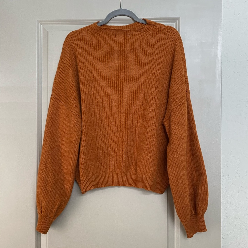Forever 21 Caramel Puffed Sleeve Sweater